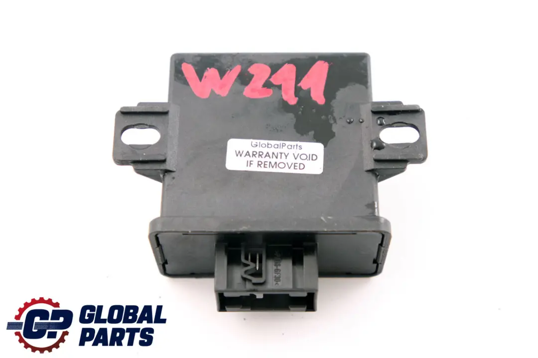 Bi-Xenon Headlight Level Control Unit Module ECU to Mercedes E-Class W211 S211 with Part number A2118200985 Mercedes E-Class W211 S211 Bi-Xenon Headlight Level Control Unit Module ECU - SKU A2118200985 - Part number A2118200985