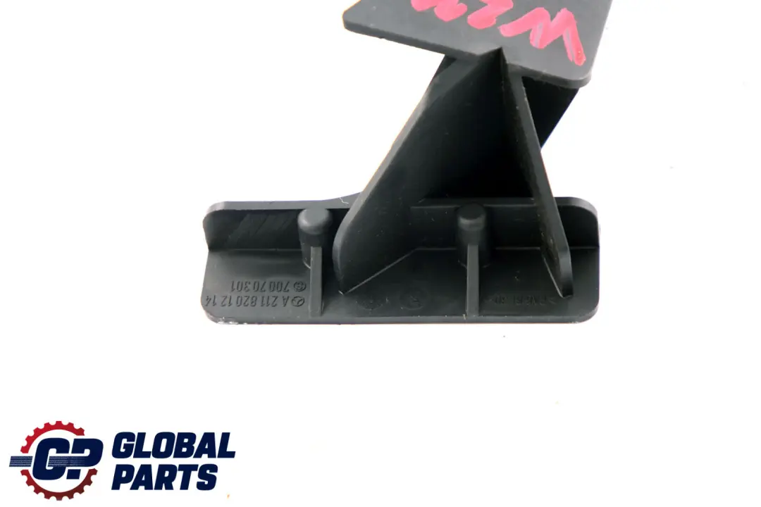 Bracket Holder Tank Flap Locking to Mercedes E-Class S211 Touring with Part number A2118201214 Mercedes E-Class S211 Touring Bracket Holder Tank Flap Locking - SKU A2118201214 - Part number A2118201214
