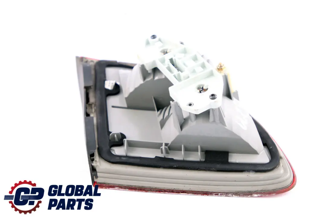 Right Tail Light Lamp Estate to Mercedes E-Class S211 Touring Rear with Part number A2118201464 Mercedes E-Class S211 Touring Rear Right Tail Light Lamp Estate - SKU A2118201464 - Part number A2118201464