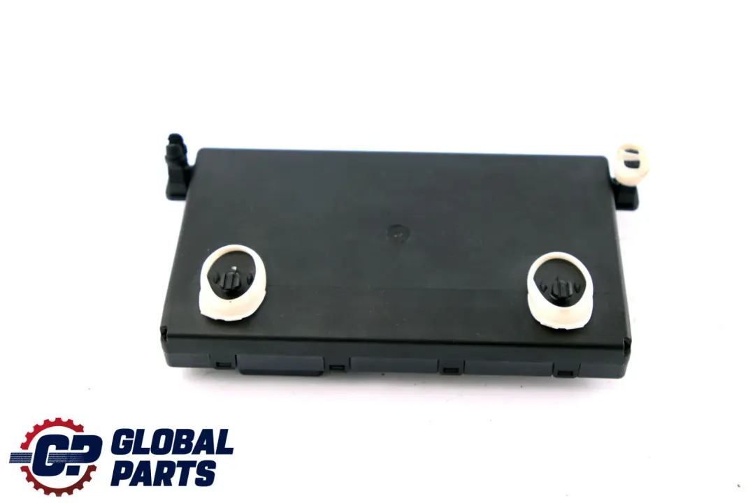Module de commande de porte avant gauche pour Mercedes W211 S211 à propos du numéro de pièce A2118201585 Mercedes W211 S211 Module de commande de porte avant gauche - SKU A2118201585 - Numéro de pièce A2118201585