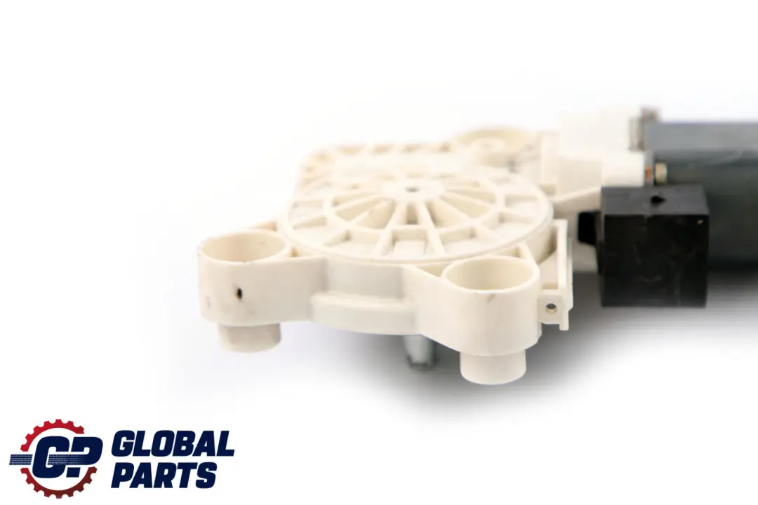 Silnika Podnośnika Szyby Tylnych Prawych Drzwi do Mercedes W211 S211 o numerze A2118202442 Mercedes W211 S211 Silnika Podnośnika Szyby Tylnych Prawych Drzwi - SKU A2118202442 - Numer Części A2118202442