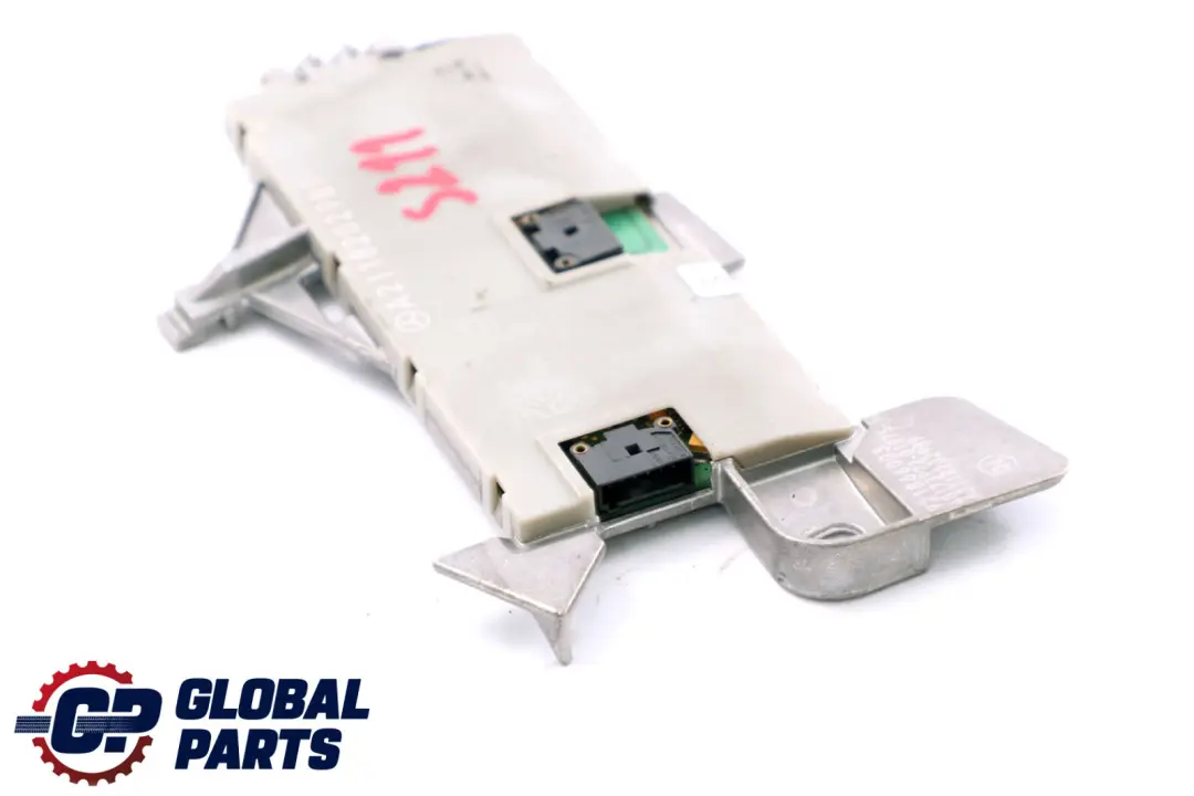Mercedes-Benz E-Class S211 Touring Aerial Antenna Amplifier to with Part number A2118202989 Mercedes-Benz E-Class S211 Touring Aerial Antenna Amplifier - SKU A2118202989 - Part number A2118202989