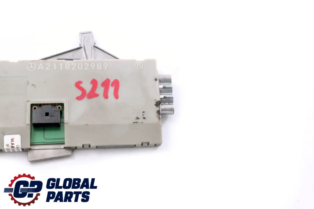 Mercedes-Benz E-Class S211 Touring Aerial Antenna Amplifier to with Part number A2118202989 Mercedes-Benz E-Class S211 Touring Aerial Antenna Amplifier - SKU A2118202989 - Part number A2118202989