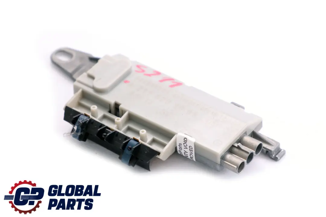 Mercedes-Benz E-Class S211 Aerial Antenna Amplifier Rear Panel Door to with Part number A2118203089 Mercedes-Benz E-Class S211 Aerial Antenna Amplifier Rear Panel Door - SKU A2118203089 - Part number A2118203089