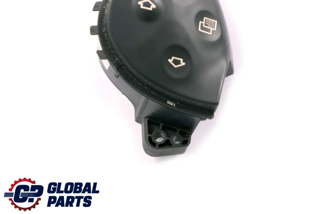 Bouton Volant Gauche Noir Multifonctions pour Mercedes W211 à propos du numéro de pièce A2118206110 Mercedes W211 Bouton Volant Gauche Noir Multifonctions - SKU A2118206110-2 - Numéro de pièce A2118206110