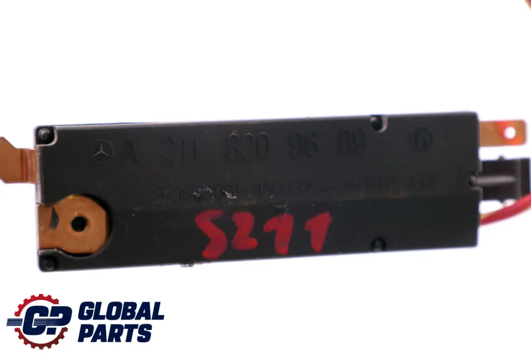 Mercedes-Benz E-Class S211 Estate Antenna Amplifier Rear Right O/S to with Part number A2118209689 Mercedes-Benz E-Class S211 Estate Antenna Amplifier Rear Right O/S - SKU A2118209689 - Part number A2118209689