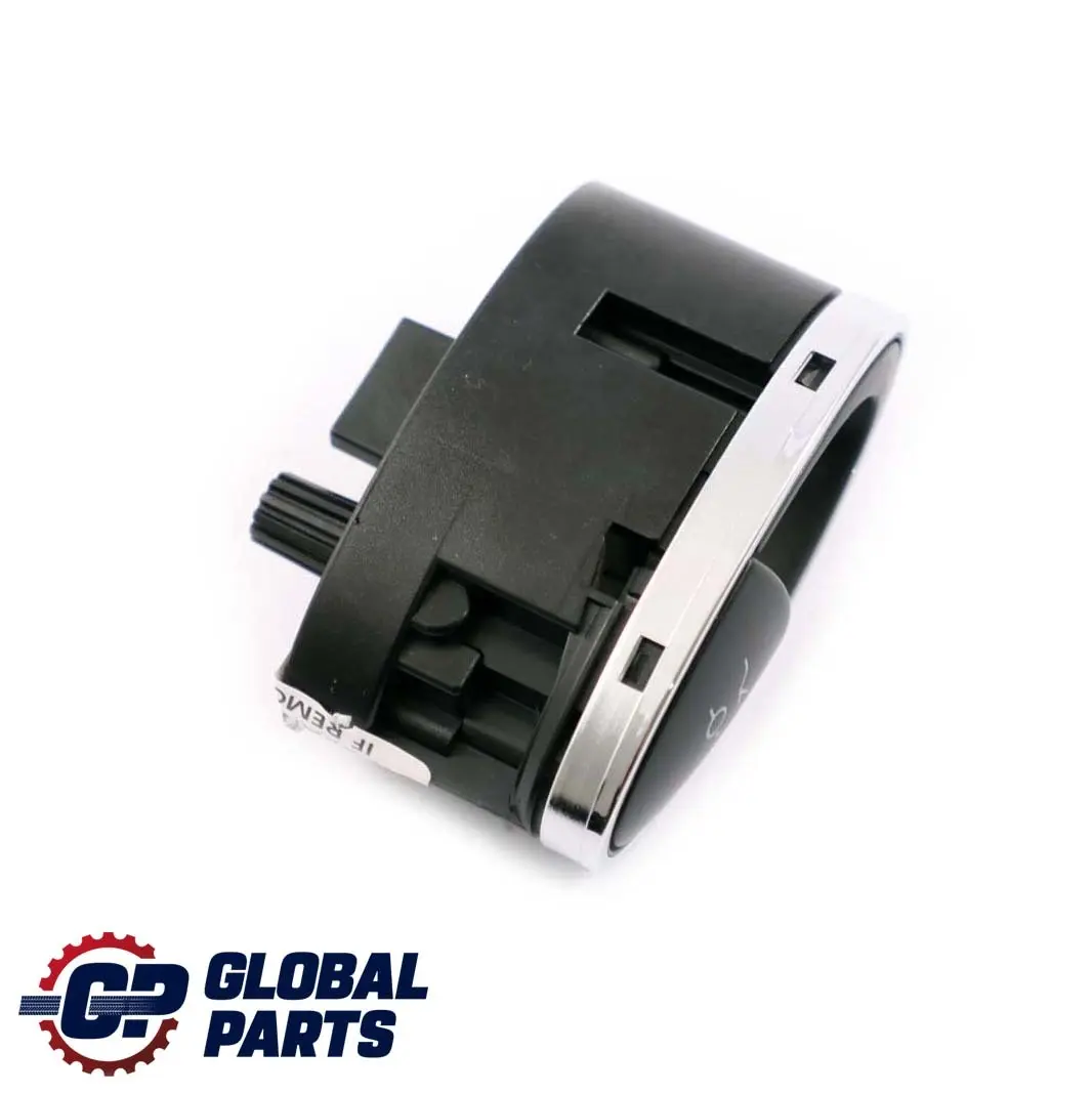 Interruttore comando apertura portellone bagagliaio per Mercedes W211 con numero di parte A2118211151 Mercedes W211 Interruttore comando apertura portellone bagagliaio - SKU A2118211151 - Numero di parte A2118211151