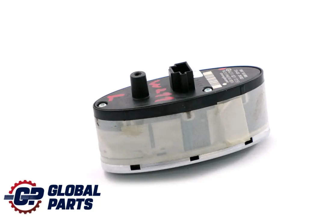 Mercedes W211 Boton Interruptor Control Ventanilla Puerta Pasajero - SKU A2118211351 - Número de pieza A2118211351