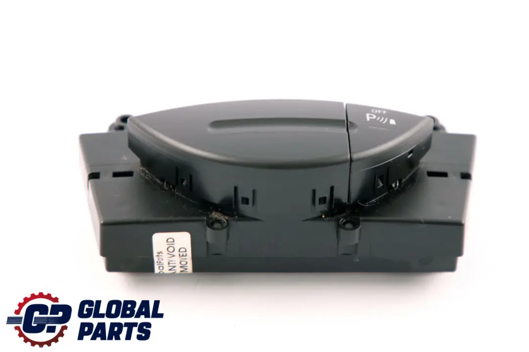 Mercedes Classe E S211 W211 Aide au Stationnement Interrupteur PDC Systeme - SKU A2118213058 - Numéro de pièce A2118213058
