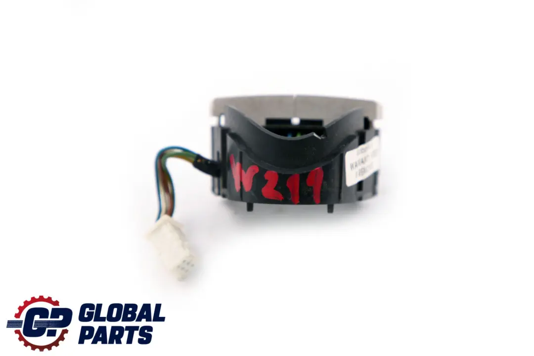 Mercedes CSL S211 W211 W219 Interrupteur de remorquage antivol - SKU A2118213151 - Numéro de pièce A2118213151