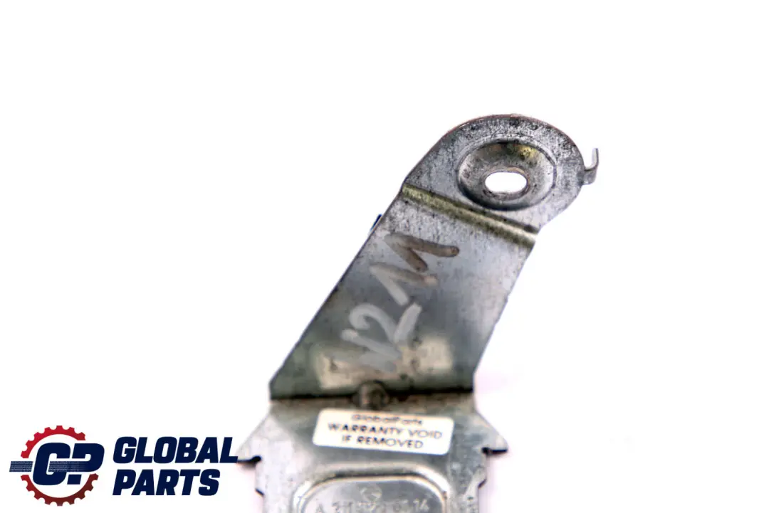 Clase E CLS W211 W219 Soporte Sensor Anti Remolque para Mercedes con número de pieza A2118220114 Mercedes Clase E CLS W211 W219 Soporte Sensor Anti Remolque - SKU A2118220114 - Número de pieza A2118220114