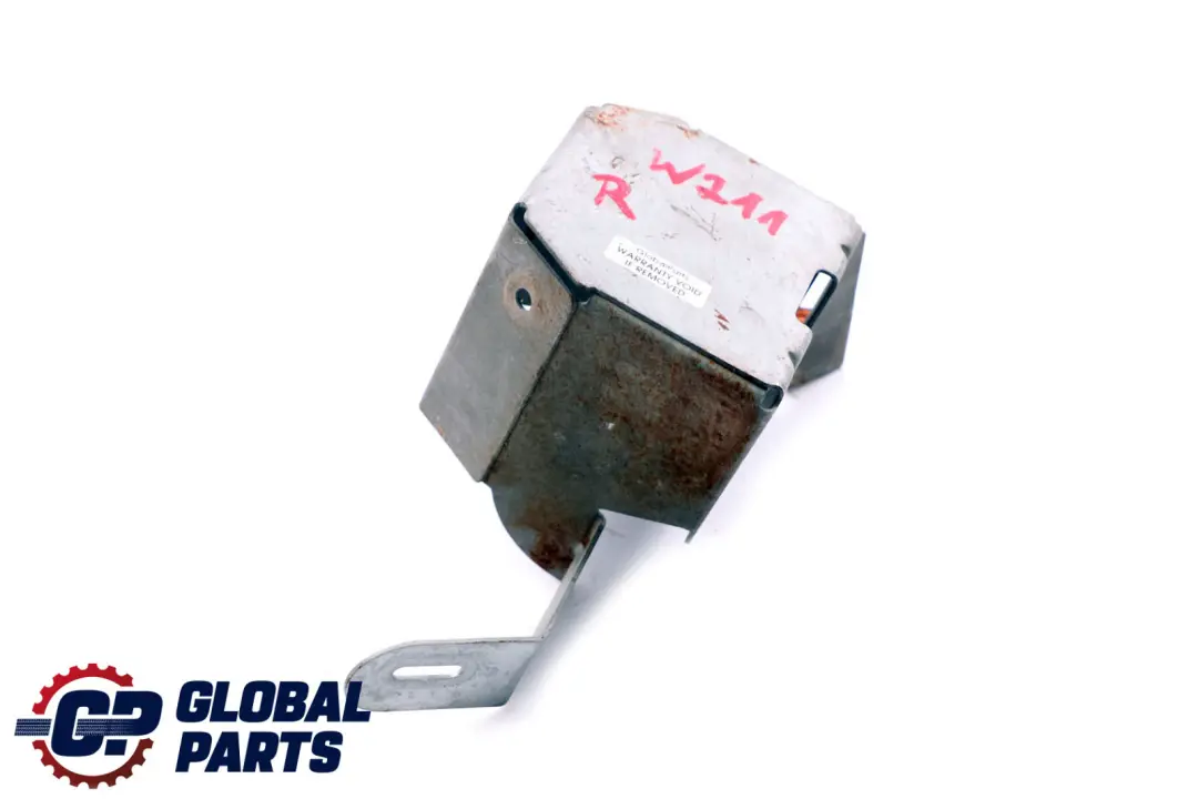 Mercedes-Benz E-Class W211 Horn Warning Alarm Siren Holder Cover to with Part number A2118220614 Mercedes-Benz E-Class W211 Horn Warning Alarm Siren Holder Cover - SKU A2118220614 - Part number A2118220614