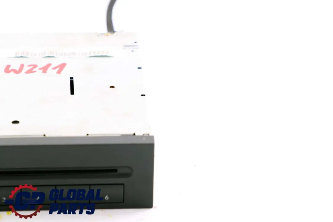 Classe A E W169 W211 6 dischi CD Changer Player Glove Box per Mercedes con numero di parte A2118275542 Mercedes Classe A E W169 W211 6 dischi CD Changer Player Glove Box - SKU A2118275542 - Numero di parte A2118275542