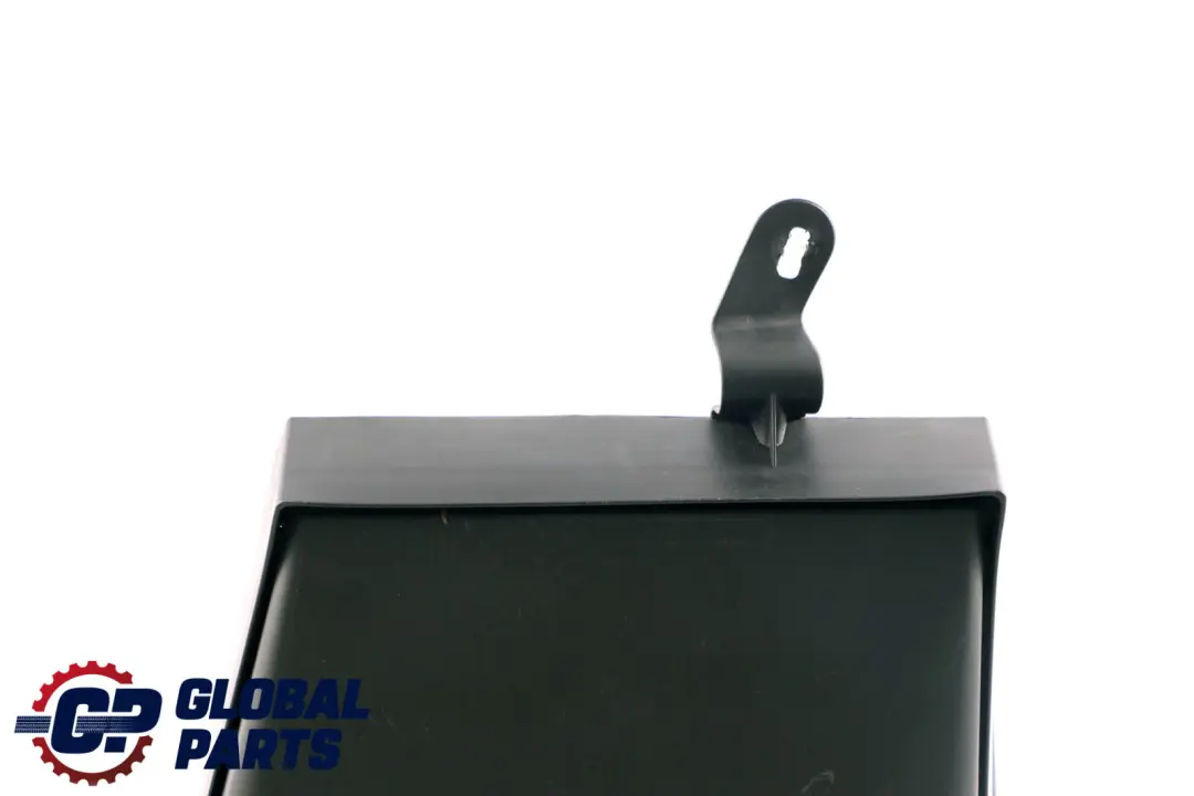 Abdeckung des Innenraum-Pollenluftfiltergehäuses für Mercedes W211 mit Teilenummer A2118300103 Mercedes W211 Abdeckung des Innenraum-Pollenluftfiltergehäuses - SKU A2118300103 - Teilenummer A2118300103