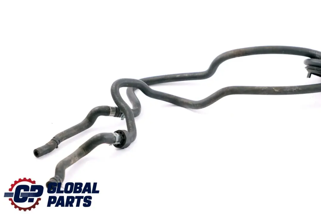 Mercedes-Benz S211 W211 Eau Refroidissement Tuyau Flexible pour à propos du numéro de pièce A2118300196 Mercedes-Benz S211 W211 Eau Refroidissement Tuyau Flexible - SKU A2118300196 - Numéro de pièce A2118300196