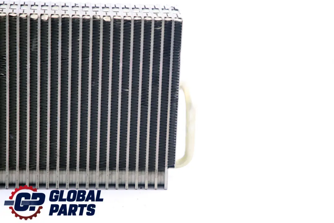 Mercedes Clase E W211 Calentador Evaporador Matriz Radiador A2118300962 - SKU A2118300258 - Número de pieza A2118300761