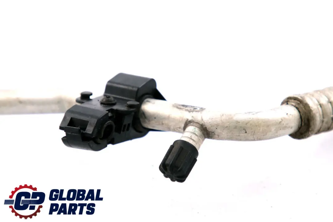 Mercedes-Benz E CSL Class S211 W211 W219 Air Conditioning Hose Pipe to with Part number A2118300615 Mercedes-Benz E CSL Class S211 W211 W219 Air Conditioning Hose Pipe - SKU A2118300615 - Part number A2118300615