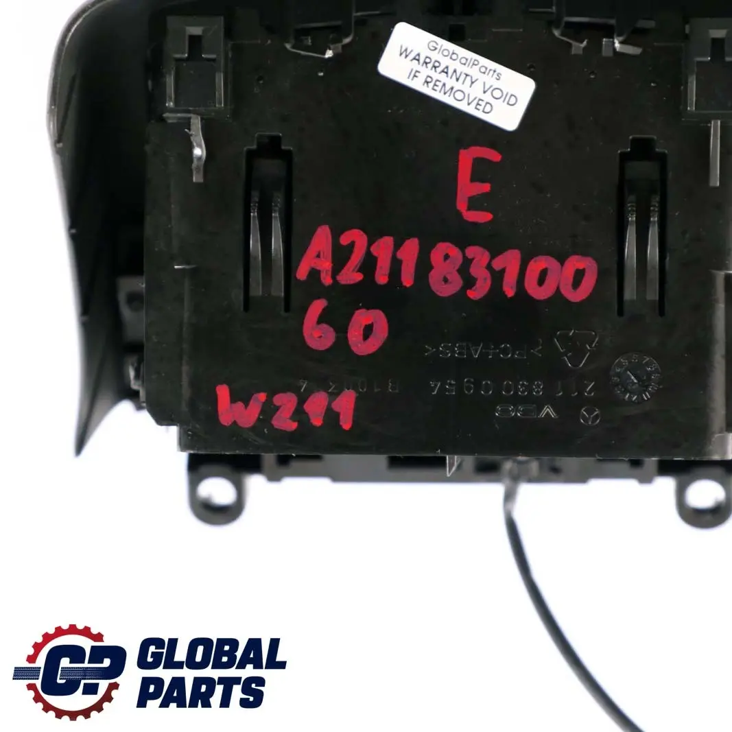  Mercedes-Benz E W211 Luftdüse Luftströmer Hinten Mitte Düse Center A21183009 - SKU A2118310060 - Teilenummer A2118300954