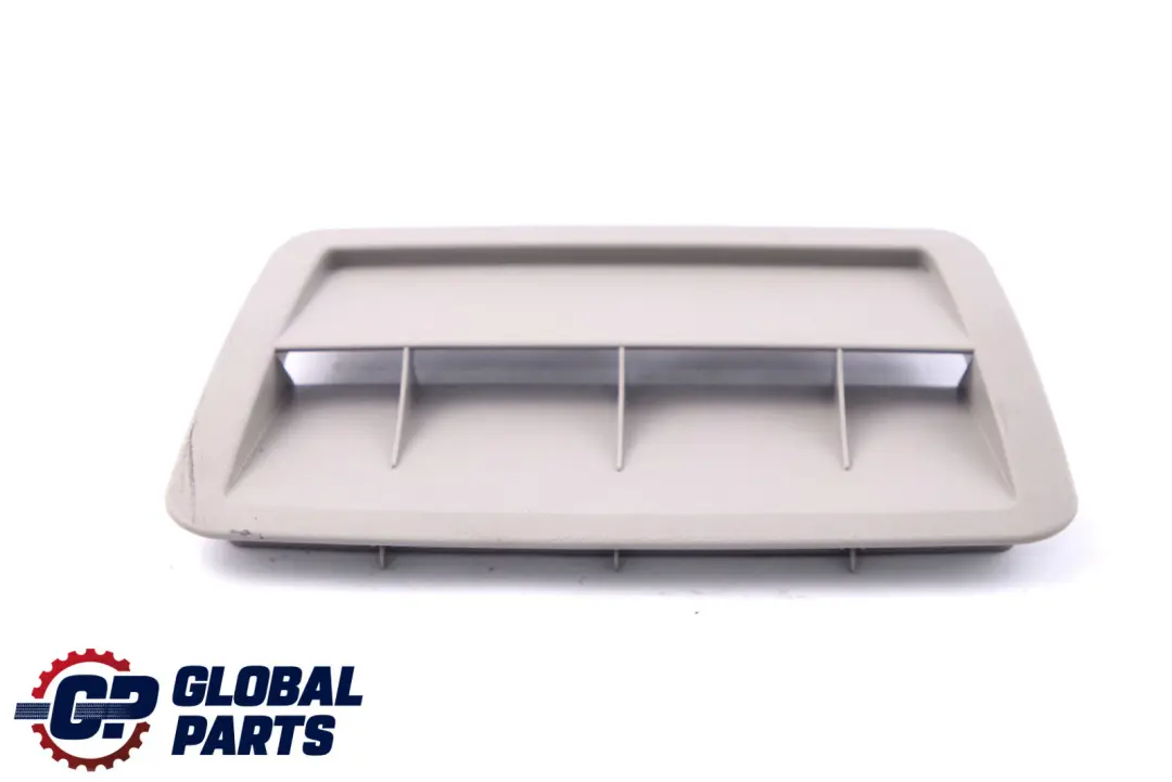 E-Klasse W211 S211 Boden Lüftung Grill Abdeckung Grau für Mercedes mit Teilenummer A2118310336 Mercedes E-Klasse W211 S211 Boden Lüftung Grill Abdeckung Grau - SKU A2118310336 - Teilenummer A2118310336
