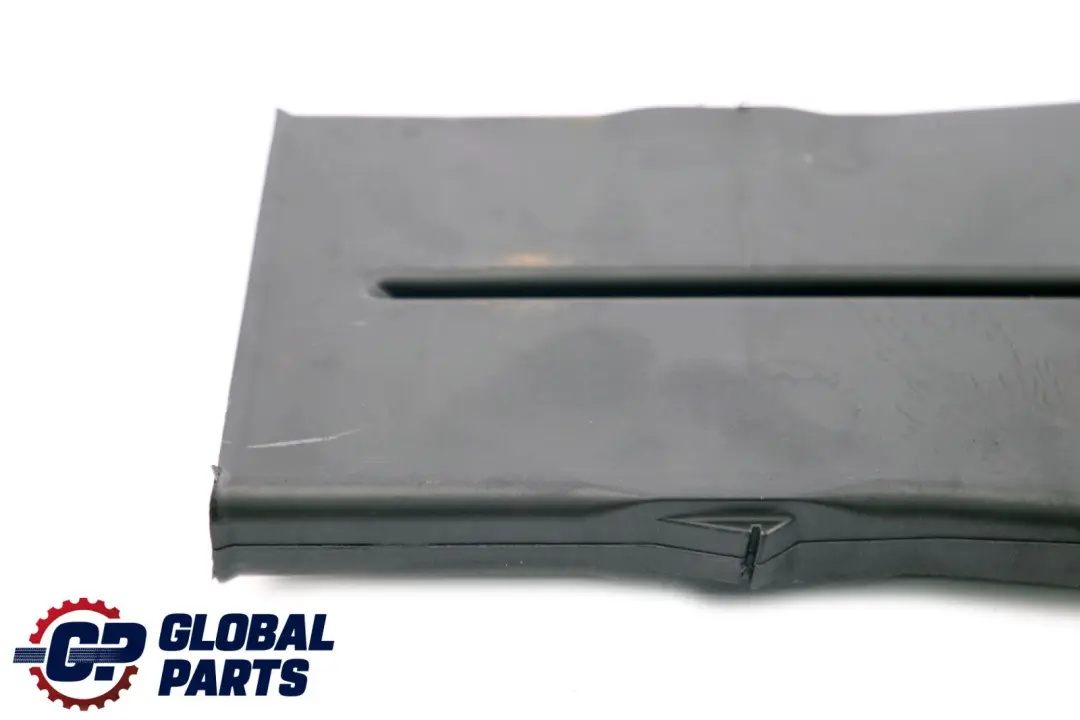 Classe CLS W211 W219 Conduit de Ventilation D'Air Arriere Gauche pour Mercedes E à propos du numéro de pièce A2118310345 Mercedes E Classe CLS W211 W219 Conduit de Ventilation D'Air Arriere Gauche - SKU A2118310345 - Numéro de pièce A2118310345