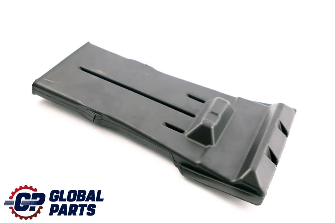 Mercedes Clase E S211 W211 W219 Conducto Ventilación Aire Trasero Izquierdo - SKU A2118310345 - Número de pieza A2118310345