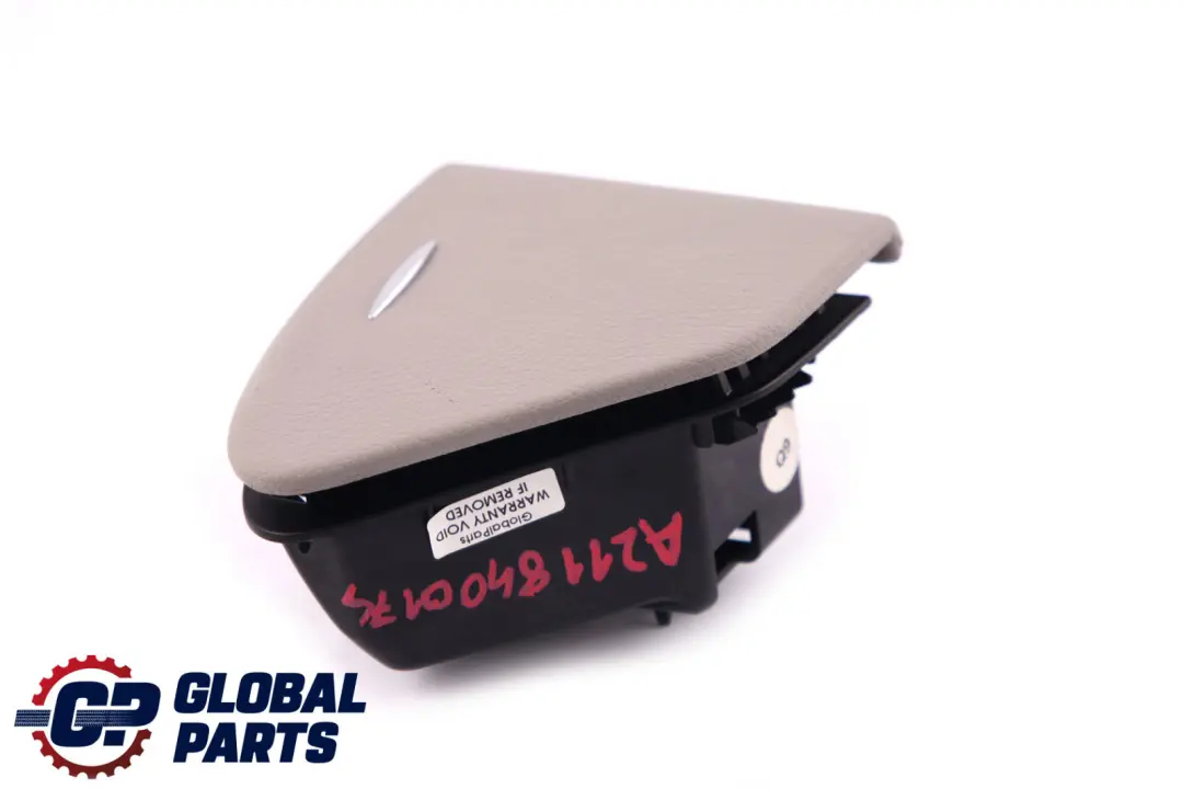 E-Klasse S211 W211 Aschenbecher Tür Hinten Links für Mercedes mit Teilenummer A2118100730 Mercedes E-Klasse S211 W211 Aschenbecher Tür Hinten Links - SKU A2118400174 - Teilenummer A2118100730