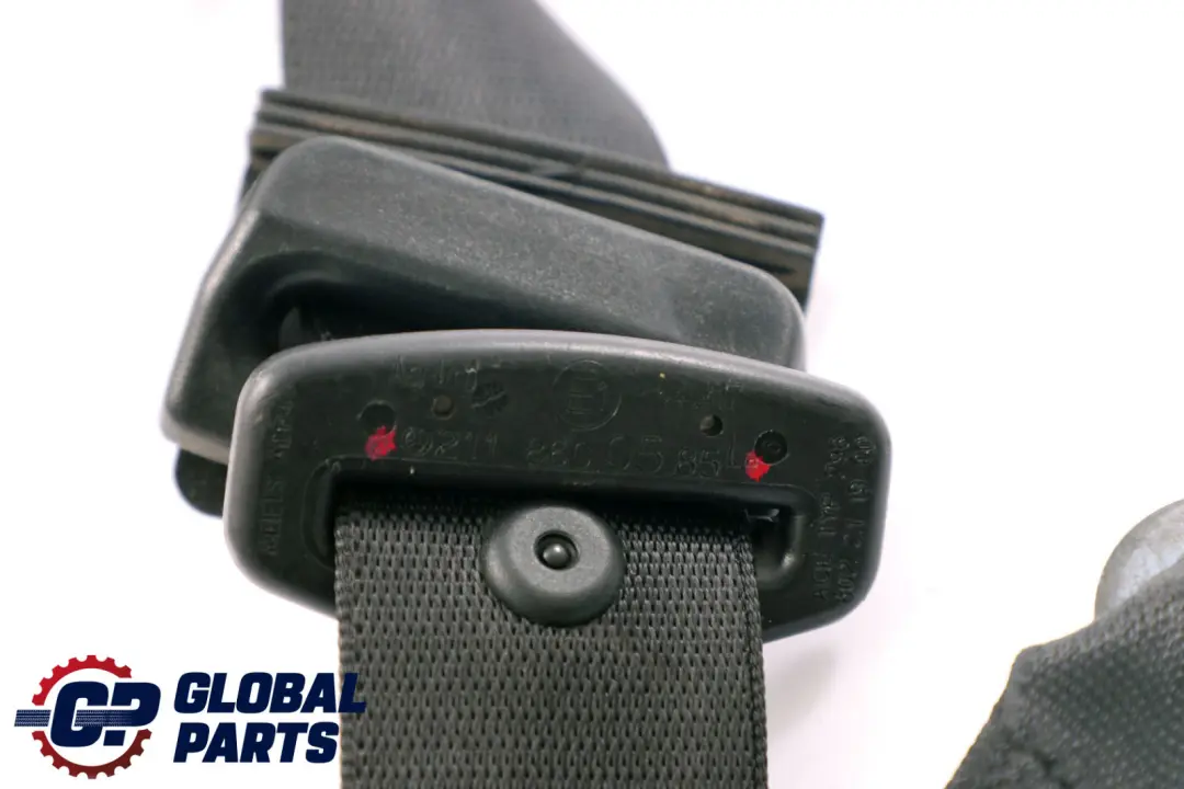 Ceinture Sécurité Arrière Gauche Noir Touring pour Mercedes S211 à propos du numéro de pièce A2118600585 Mercedes S211 Ceinture Sécurité Arrière Gauche Noir Touring - SKU A2118600585-1 - Numéro de pièce A2118600585