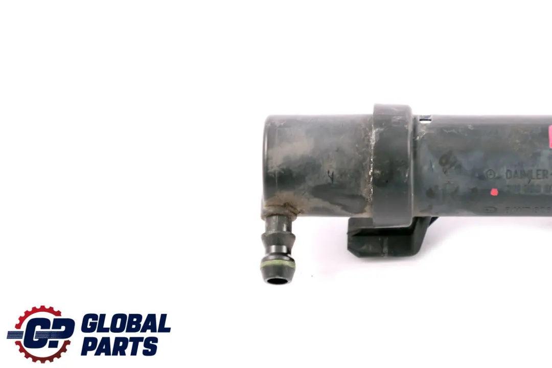 Buse De Pulvérisation Droite Phare pour Mercedes W211 à propos du numéro de pièce A2118600647 Mercedes W211 Buse De Pulvérisation Droite Phare - SKU A2118600647 - Numéro de pièce A2118600647