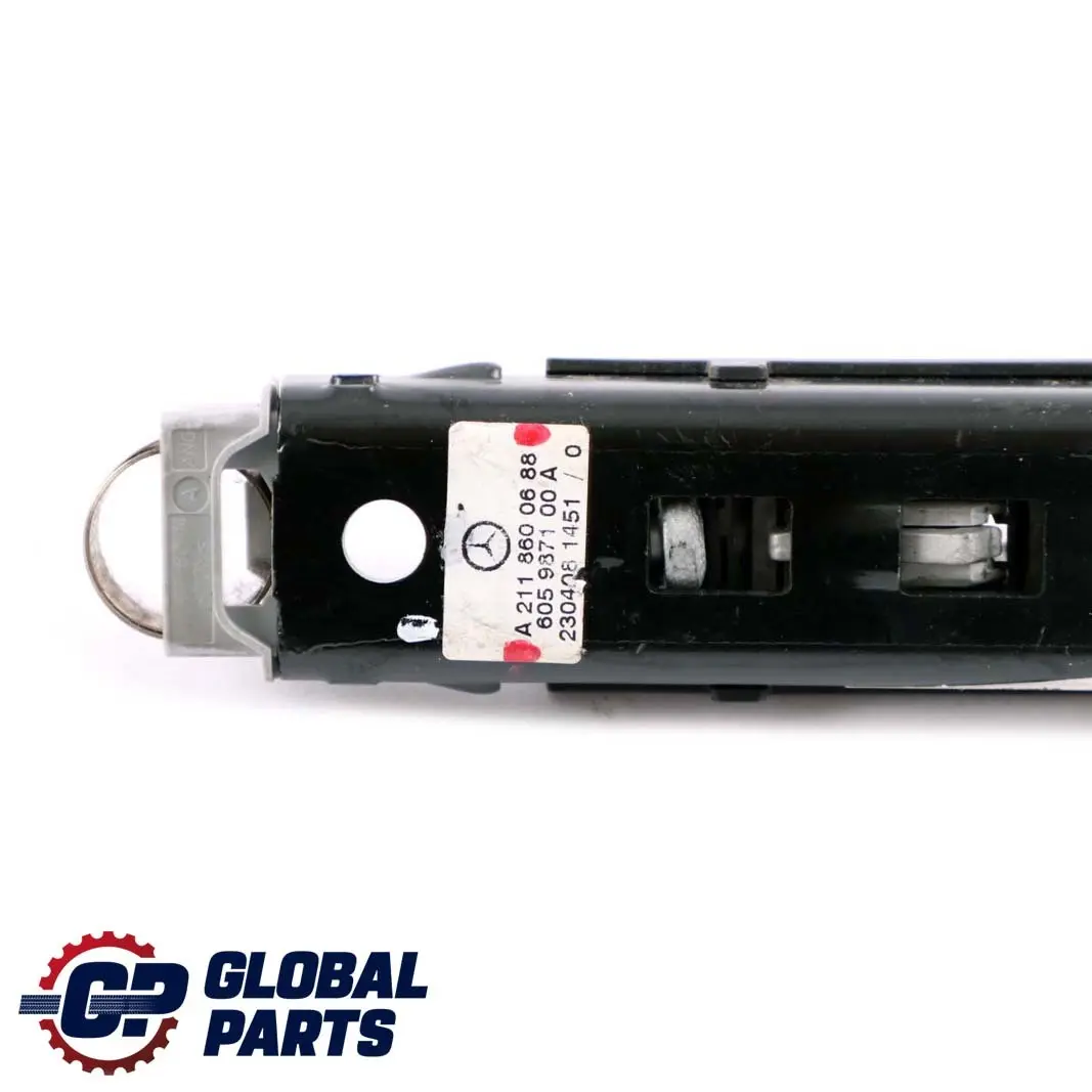 Ceinture de sécurité avant gauche droite réglable en hauteur pour Mercedes W164 W211 à propos du numéro de pièce A2118600688 Mercedes W164 W211 Ceinture de sécurité avant gauche droite réglable en hauteur - SKU A2118600688 - Numéro de pièce A2118600688