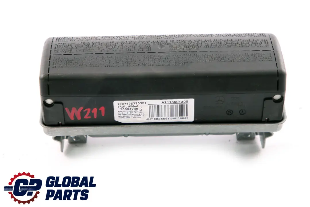 Airbag avant côté passager tableau de bord pour Mercedes W211 S211 à propos du numéro de pièce A2118601305 Mercedes W211 S211 Airbag avant côté passager tableau de bord - SKU A2118601305 - Numéro de pièce A2118601305