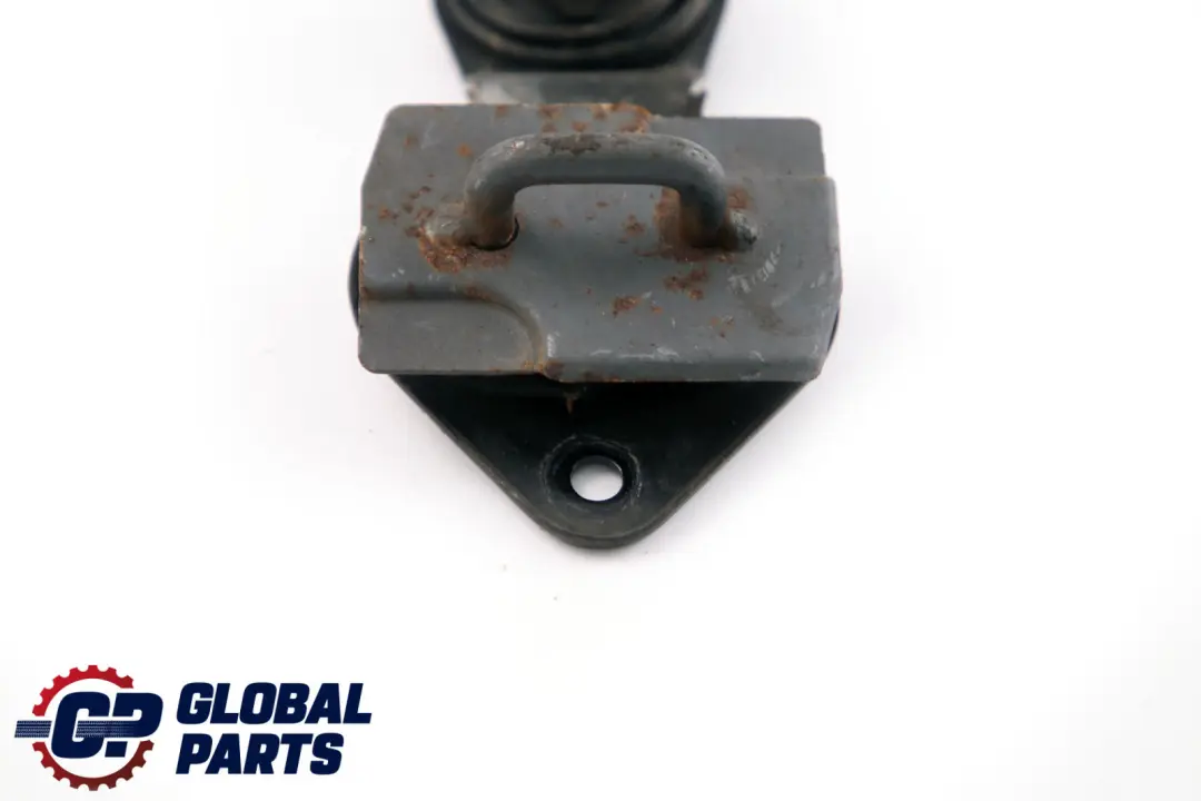 Mercedes-Benz W211 S211 Obturateur Chateau Capot pour à propos du numéro de pièce A2118800360 Mercedes-Benz W211 S211 Obturateur Chateau Capot - SKU A2118800360 - Numéro de pièce A2118800360