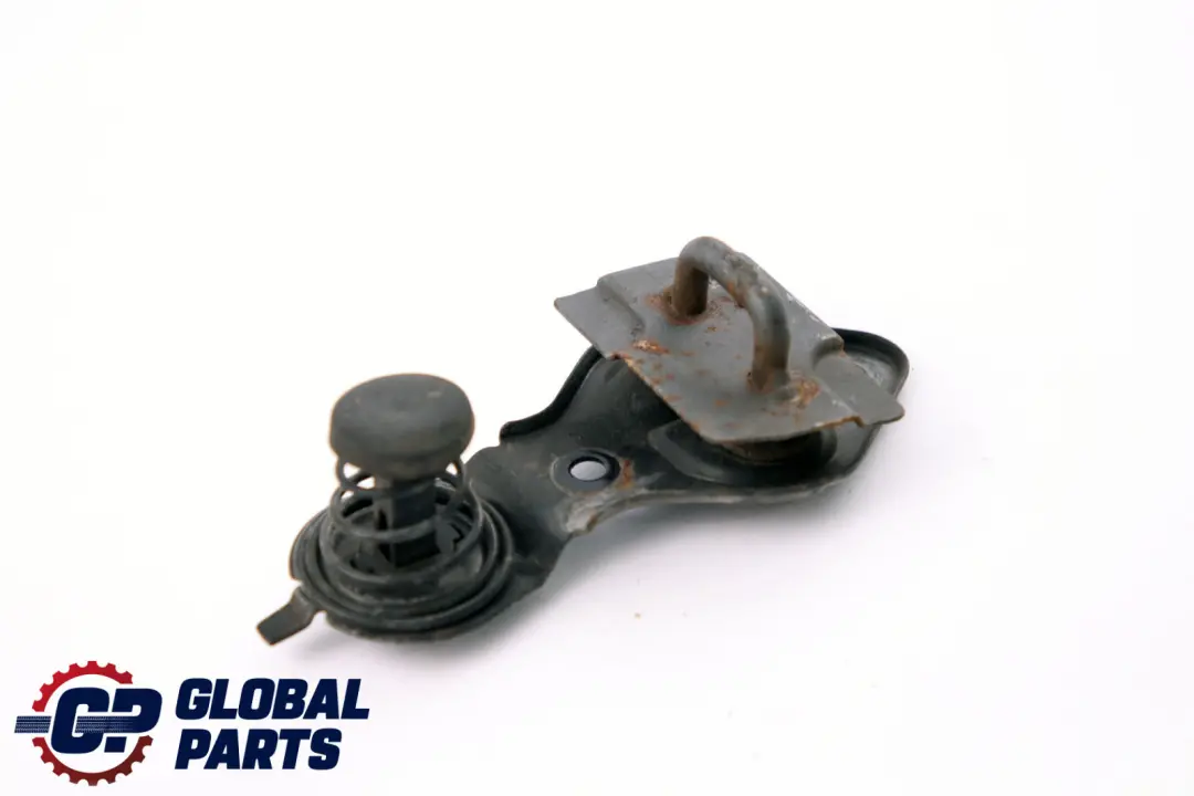 Mercedes-Benz W211 S211 Obturateur Chateau Capot pour à propos du numéro de pièce A2118800360 Mercedes-Benz W211 S211 Obturateur Chateau Capot - SKU A2118800360 - Numéro de pièce A2118800360