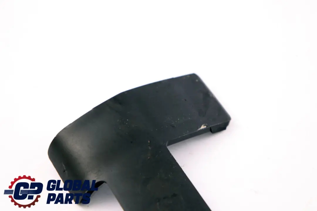 Copri targa destro paraurti anteriore per Mercedes S211 W211 con numero di parte A2118850211 Mercedes S211 W211 Copri targa destro paraurti anteriore - SKU A2118850211 - Numero di parte A2118850211