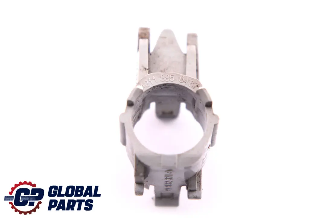 E-Klasse S211 W211 Vormopf Halter PDC Sensor Vorne Rechts für Mercedes mit Teilenummer A2118850467 Mercedes E-Klasse S211 W211 Vormopf Halter PDC Sensor Vorne Rechts - SKU A2118850467 - Teilenummer A2118850467