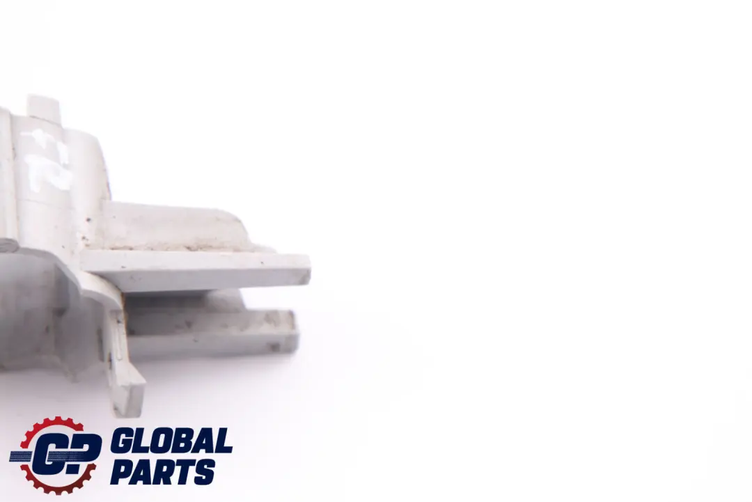 E-Klasse S211 W211 Vormopf Halter PDC Sensor Vorne Rechts für Mercedes mit Teilenummer A2118850467 Mercedes E-Klasse S211 W211 Vormopf Halter PDC Sensor Vorne Rechts - SKU A2118850467 - Teilenummer A2118850467