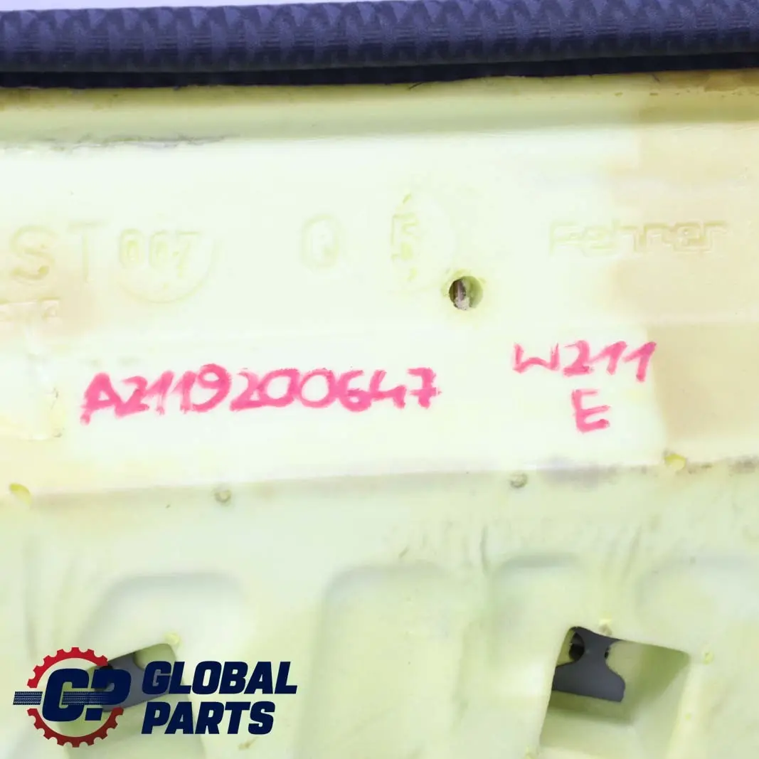 Mercedes-Benz Clase E W211 Berlina Funda Respaldo Asiento Trasero Tela Elegance para con número de pieza A2119200647 Mercedes-Benz Clase E W211 Berlina Funda Respaldo Asiento Trasero Tela Elegance - SKU A2119200647 - Número de pieza A2119200647