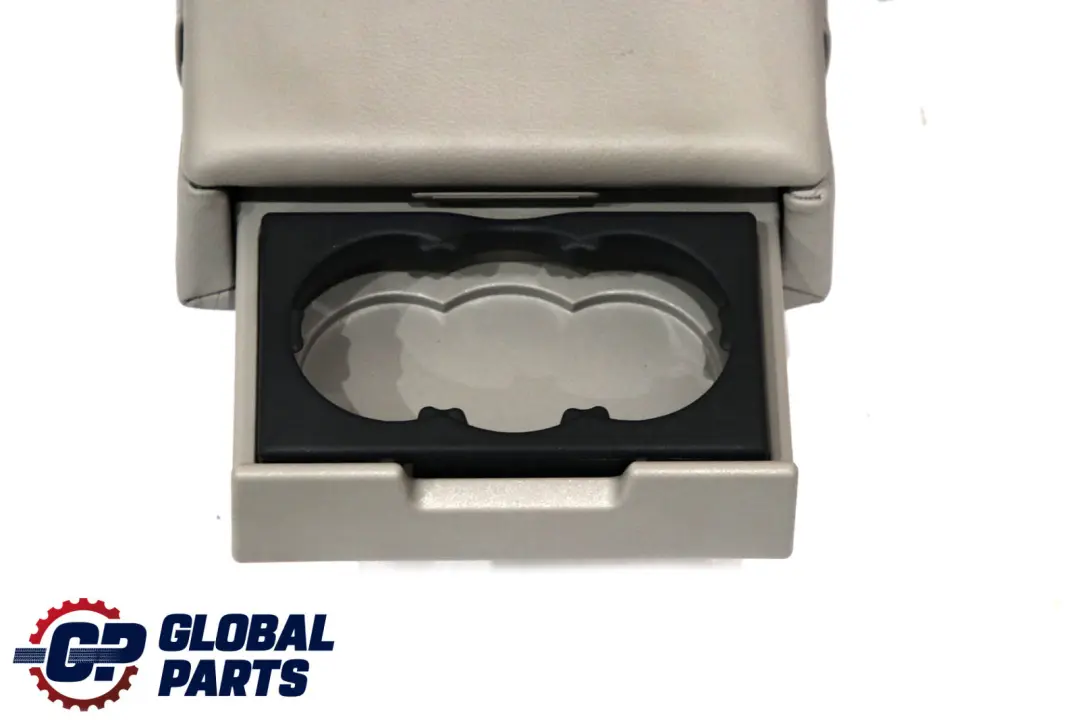 E-Klasse W211 S211 Kombi Rücksitzbank Bezug Links Amaretta Leder Grau für Mercedes mit Teilenummer A2119203547 Mercedes E-Klasse W211 S211 Kombi Rücksitzbank Bezug Links Amaretta Leder Grau - SKU A2119203547 - Teilenummer A2119203547