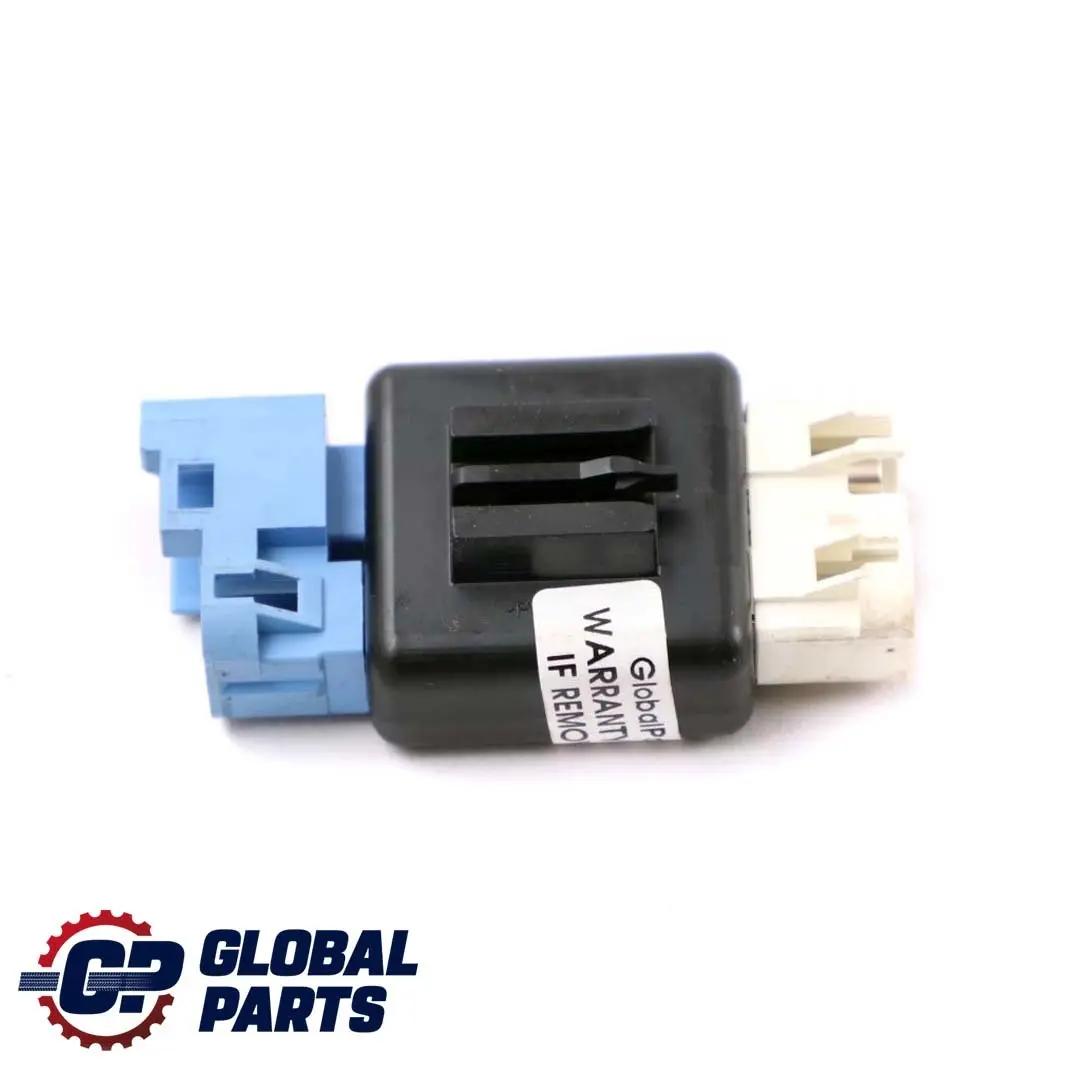 Mercedes W176 W246 Glove Box Antena Booster Amplificador - SKU A2128204585 - Número de pieza A2128204585