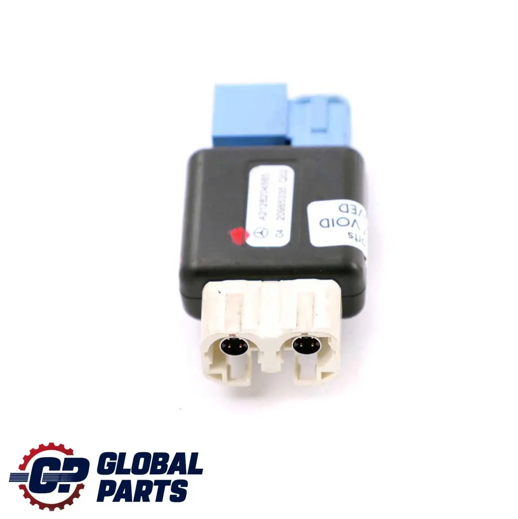 Glove Box Antena Booster Amplificador para Mercedes W176 W246 con número de pieza A2128204585 Mercedes W176 W246 Glove Box Antena Booster Amplificador - SKU A2128204585 - Número de pieza A2128204585