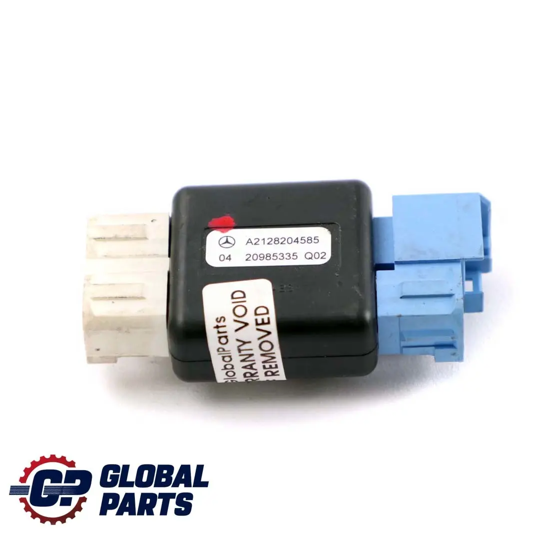 Mercedes-Benz A B W176 W246 Glove Box Aerial Antenna Booster Amplifier to with Part number A2128204585 Mercedes-Benz A B W176 W246 Glove Box Aerial Antenna Booster Amplifier - SKU A2128204585 - Part number A2128204585