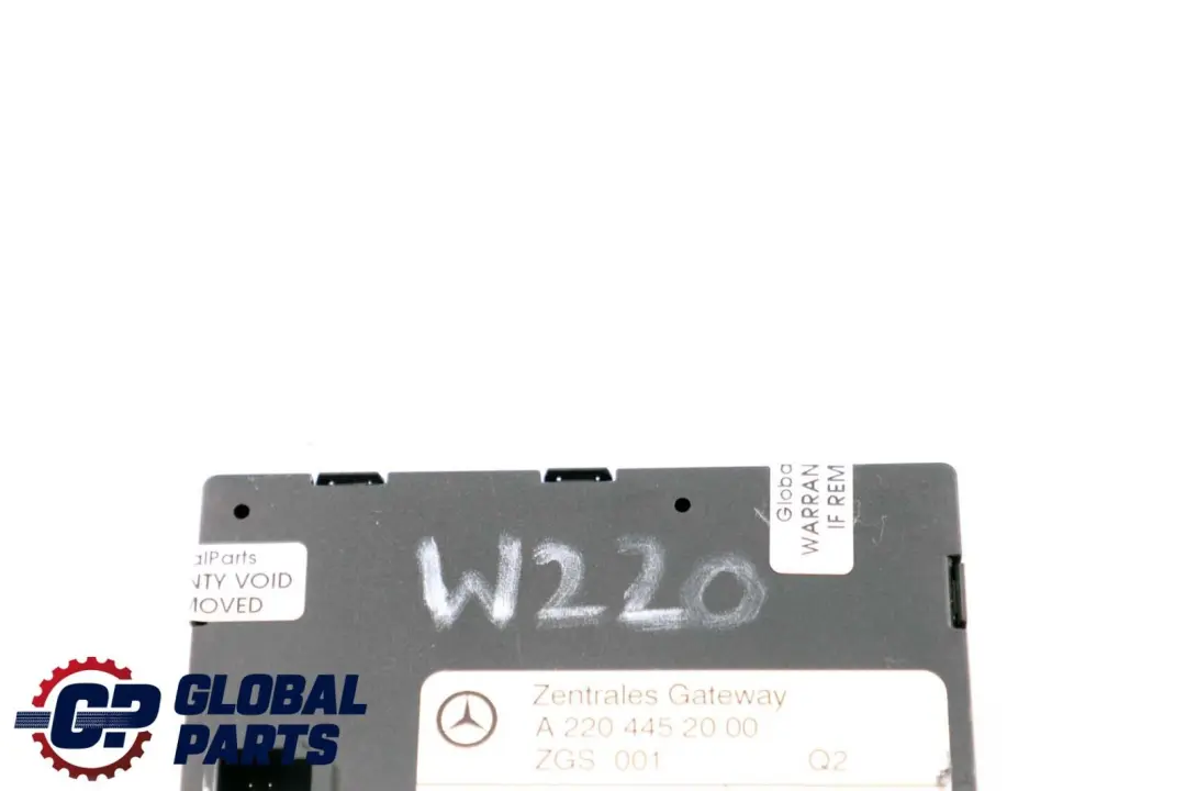 Mercedes-Benz S-Class W220 Central Gateway Control Unit Module ECU to with Part number A2115403545 Mercedes-Benz S-Class W220 Central Gateway Control Unit Module ECU - SKU A2204452000 - Part number A2115403545