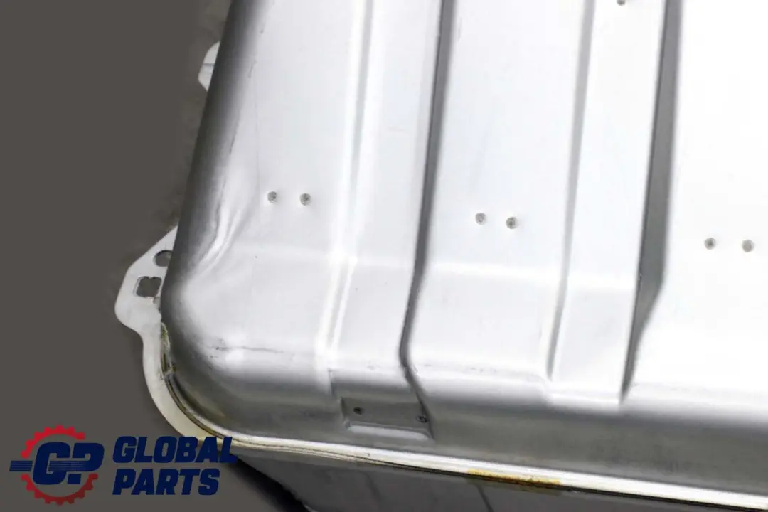 Mercedes Benz W220 S320 CDI Diesel Deposito de Combustible Desnudo 88L - SKU A2204707101 - Número de pieza A2204707101