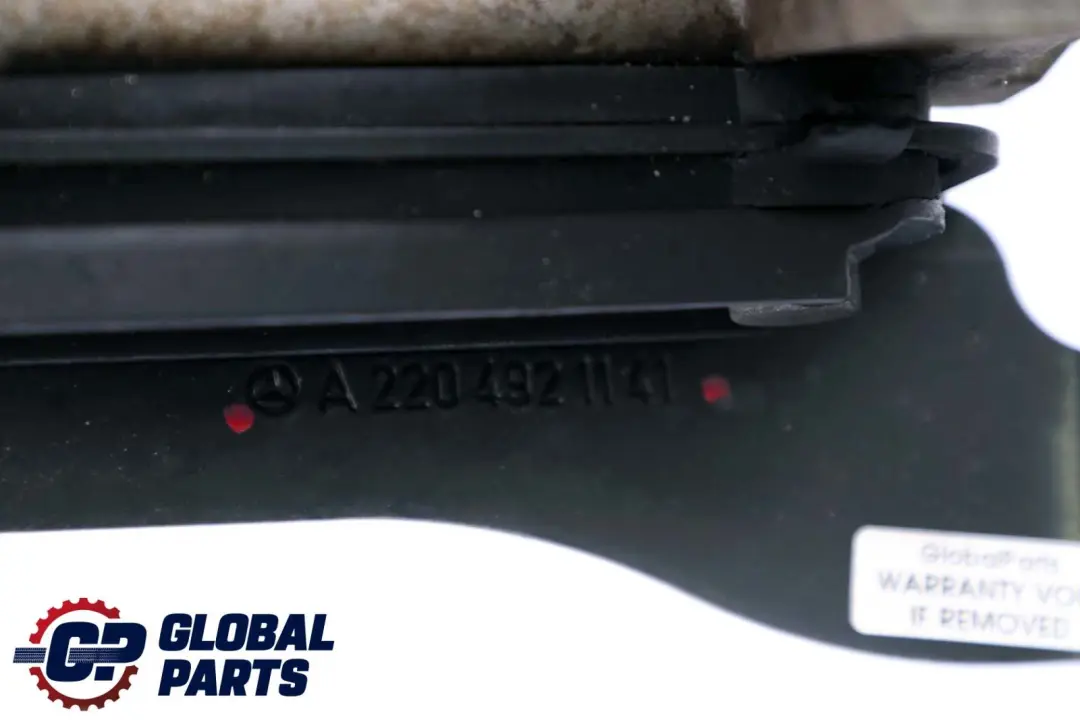 Mercedes-Benz S-Klasse W220 Träger Abgasanlage Haltern A1402421340 für mit Teilenummer A2204921141 Mercedes-Benz S-Klasse W220 Träger Abgasanlage Haltern A1402421340 - SKU A2204921141 - Teilenummer A2204921141