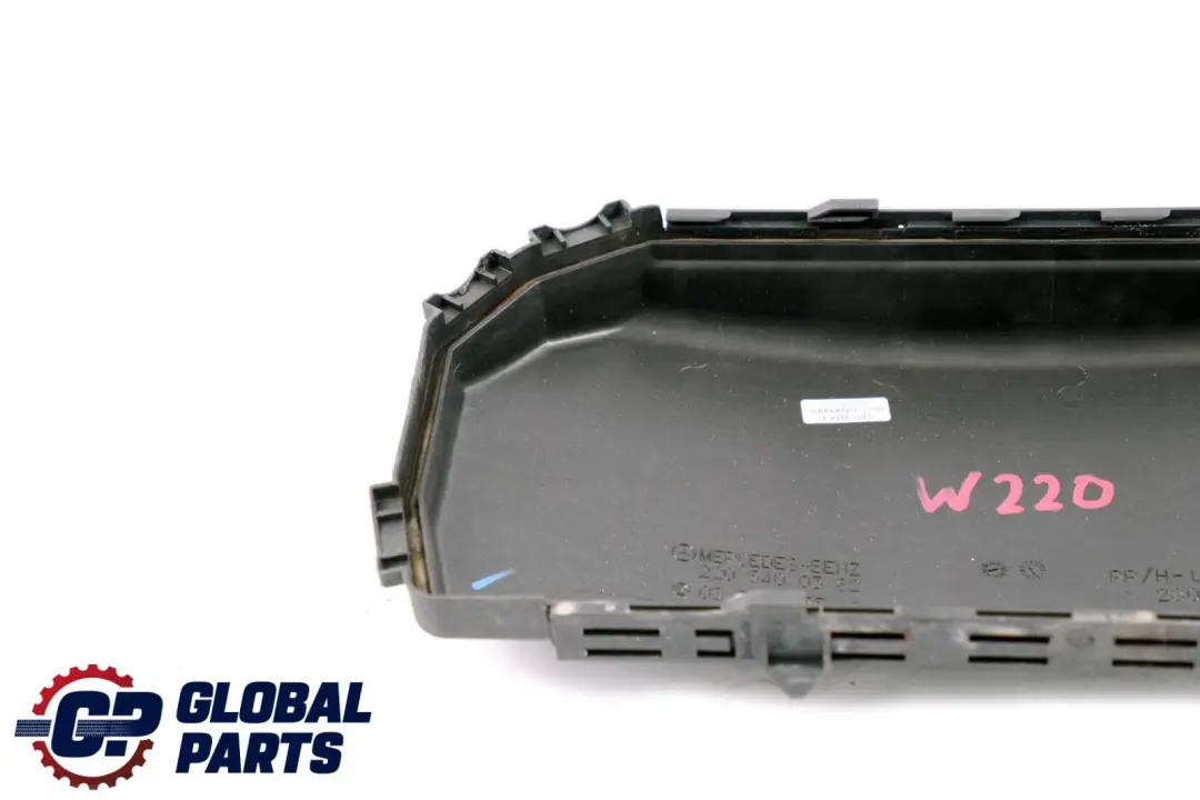 Unità Scatola Fusibili Anteriore Destra Coperchio per Mercedes C215 W220 con numero di parte A2205400382 Mercedes C215 W220 Unità Scatola Fusibili Anteriore Destra Coperchio - SKU A2205400382 - Numero di parte A2205400382