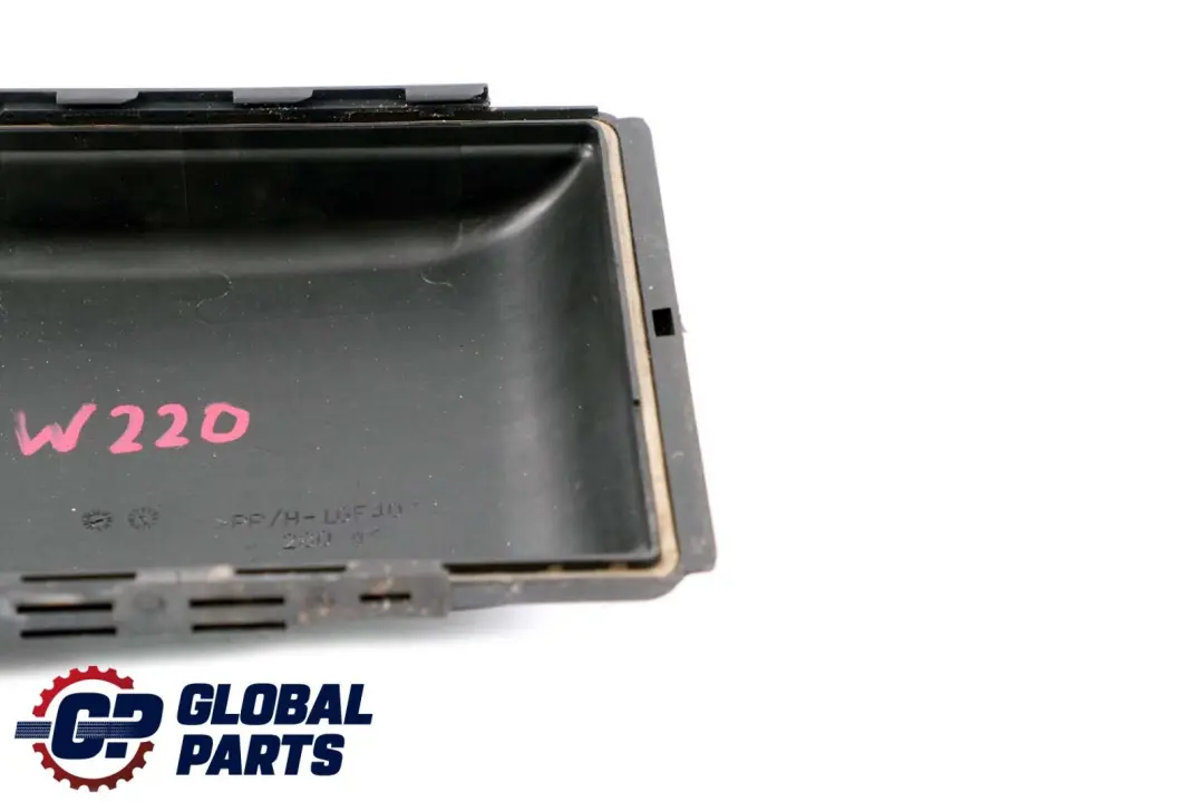 Class C215 W220 Fuse Box Unit Front Right O/S Cover to Mercedes CL S with Part number A2205400382 Mercedes CL S Class C215 W220 Fuse Box Unit Front Right O/S Cover - SKU A2205400382 - Part number A2205400382
