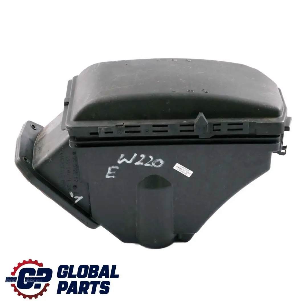 Obudowa Komputera Prawy Przód do Mercedes C215 W220 o numerze A2205401124 Mercedes C215 W220 Obudowa Komputera Prawy Przód - SKU A2205401124-1 - Numer Części A2205401124