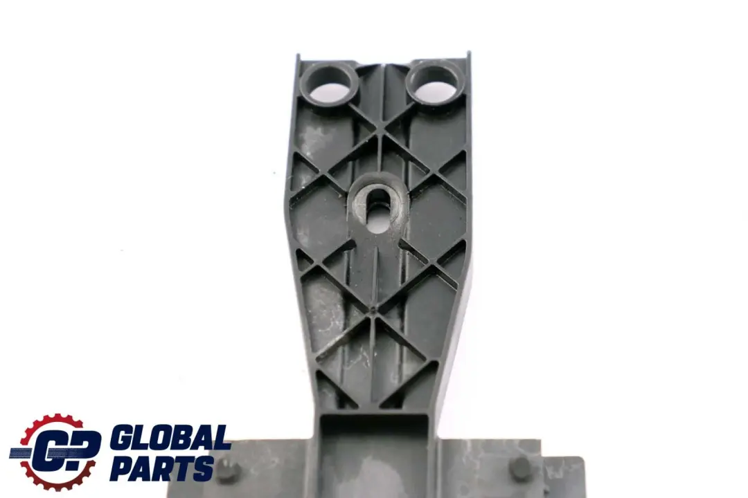 Mercedes-Benz CL S C215 W220 Sicherungskasten Sicherungsdose Griff für mit Teilenummer A2205451840 Mercedes-Benz CL S C215 W220 Sicherungskasten Sicherungsdose Griff - SKU A2205451840 - Teilenummer A2205451840