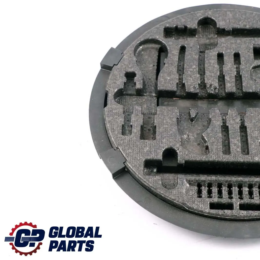 Supporto Ruota Scorta Mercedes C215 W220 Coperchio Cassetta Attrezzi per con numero di parte A2205800005 Supporto Ruota Scorta Mercedes C215 W220 Coperchio Cassetta Attrezzi - SKU A2205800005 - Numero di parte A2205800005