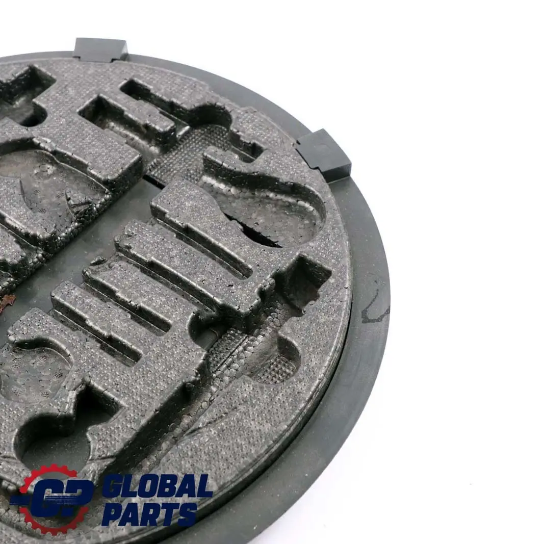 Pokrywa Uchwytu Koła Zapasowego do Mercedes C215 W220 o numerze A2205800005 Mercedes C215 W220 Pokrywa Uchwytu Koła Zapasowego - SKU A2205800005 - Numer Części A2205800005