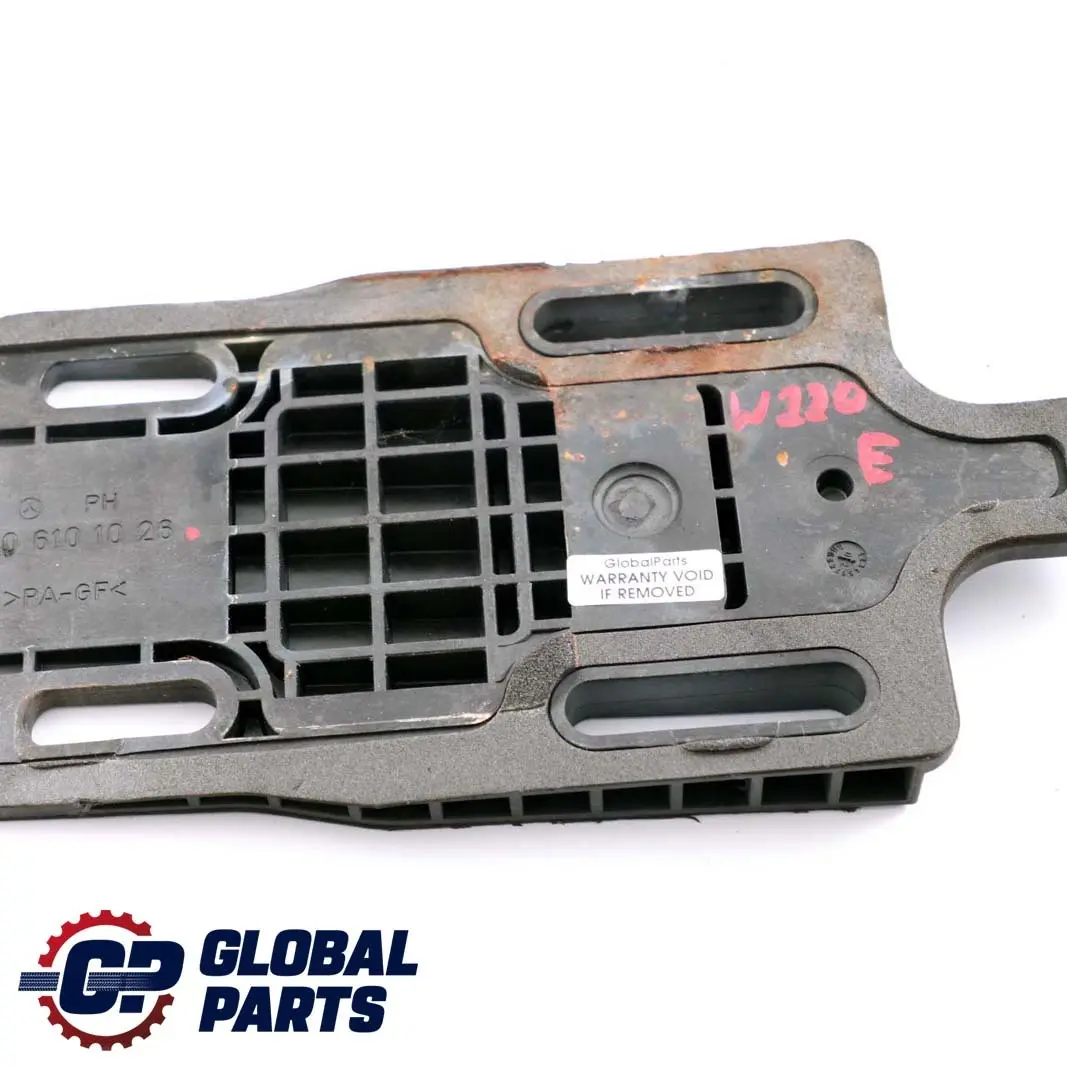  Mercedes-Benz S W220 Pare-Chocs Support Plaque A220610102 - SKU A2206101026 - Numéro de pièce A2206101026